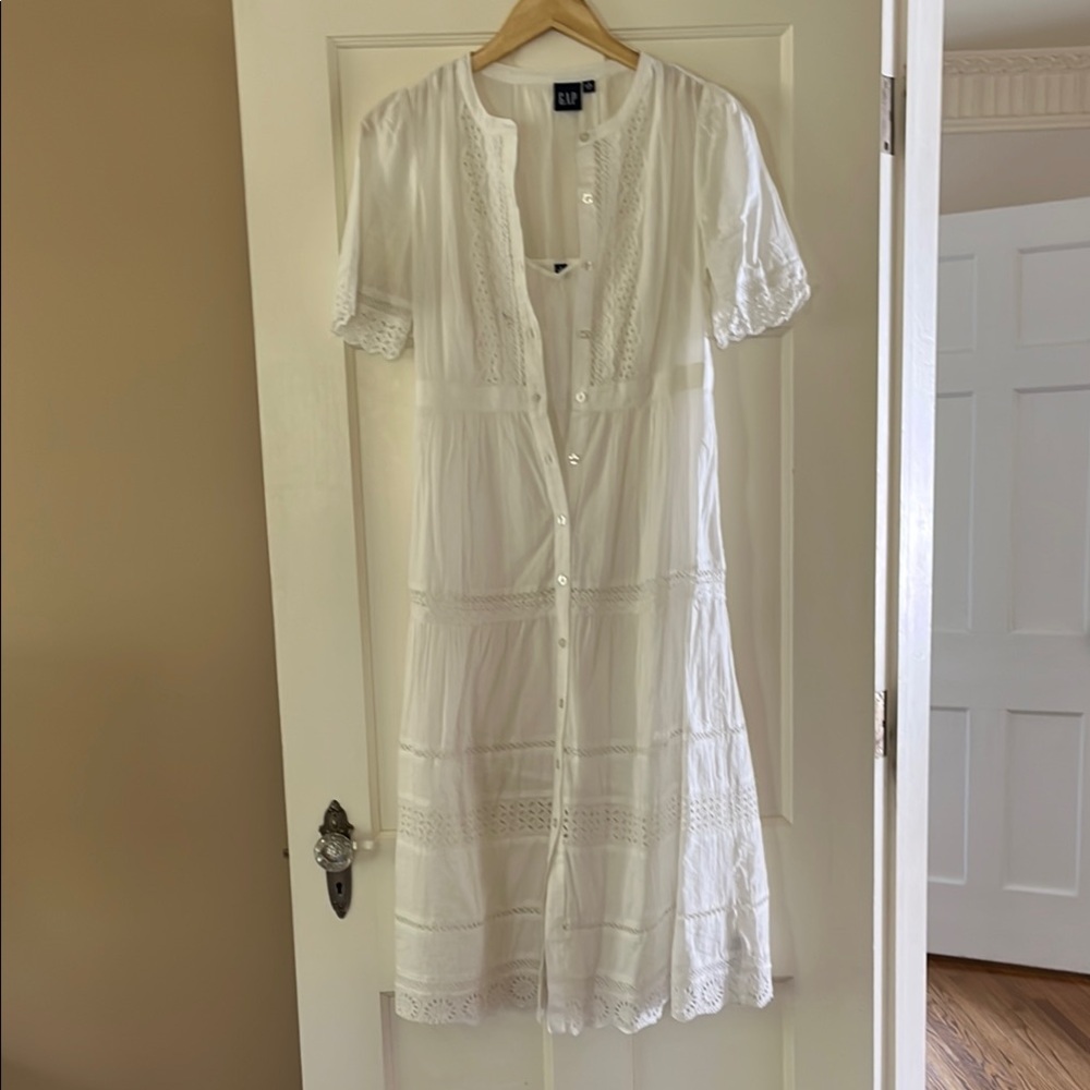 GAP Women's White Button-Down Dress